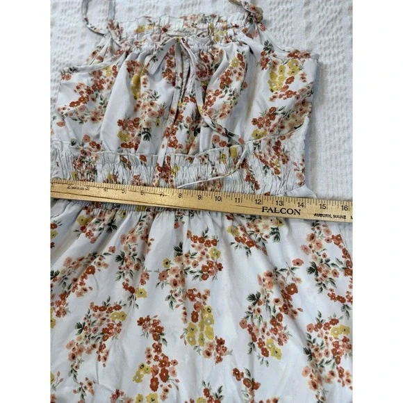 Indigo Rd Floral Spaghetti Strap Mini Dress Womens Medium Smocked Waist Ruffle - Picture 3 of 6